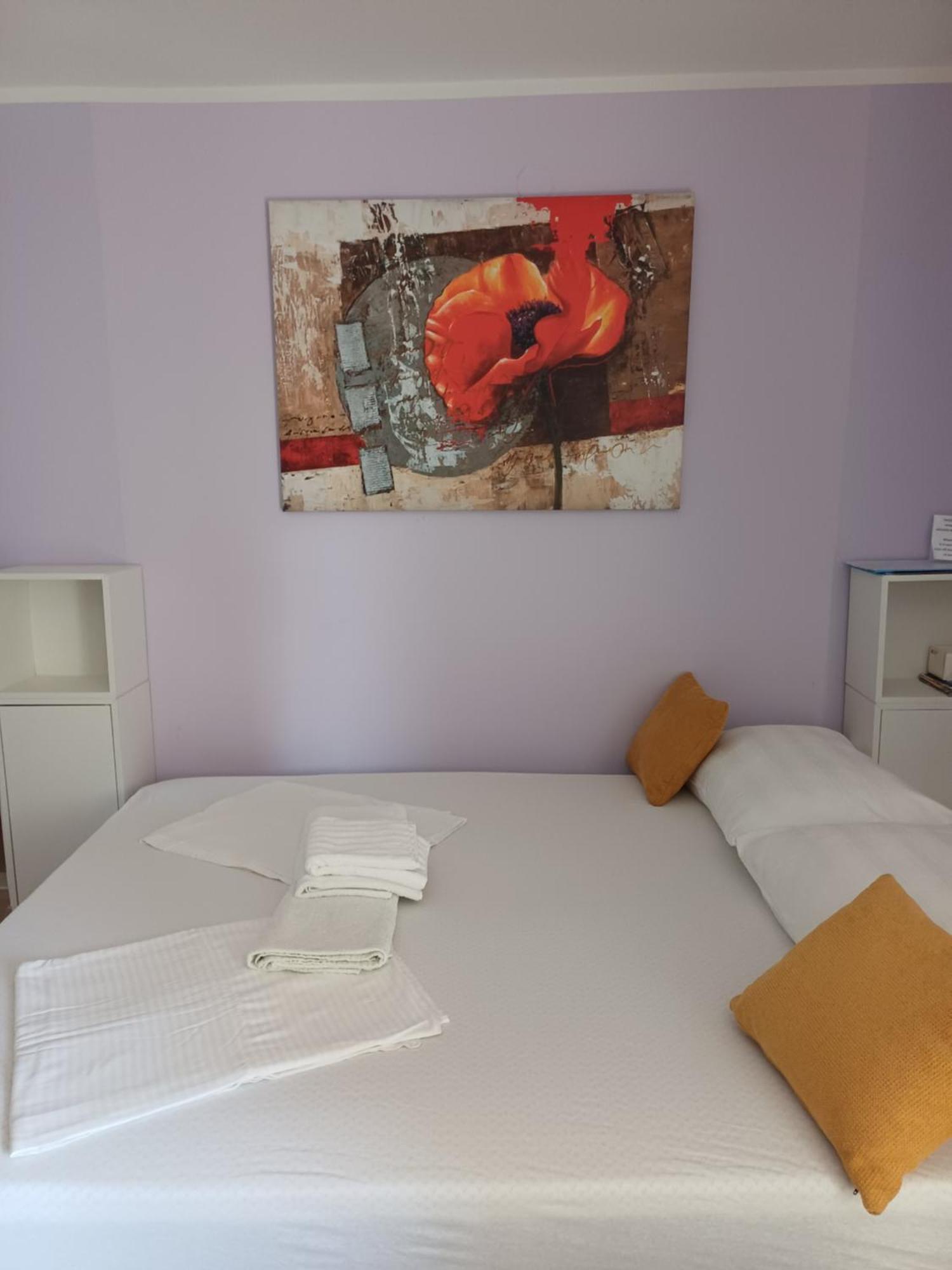 Apartment Lukas Galileo Izuzetan Makarska Dış mekan fotoğraf